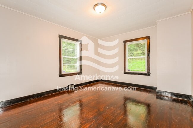 Building Photo - 1217 Wade St