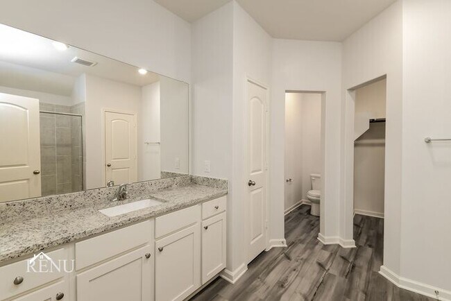 Building Photo - 1129 Wheatfield Ln