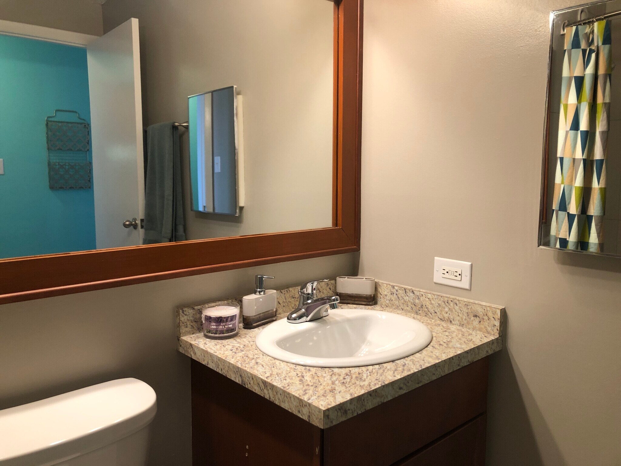 Building Photo - 680 N Lake Shore Dr