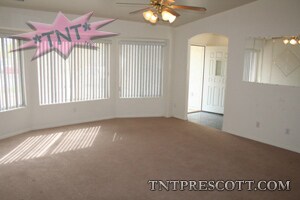 Building Photo - Home in Prescott Valley