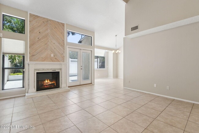 Building Photo - 455 Selva Lakes Cir