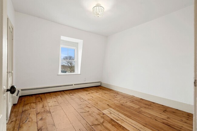 Building Photo - 6 Mt Vernon St