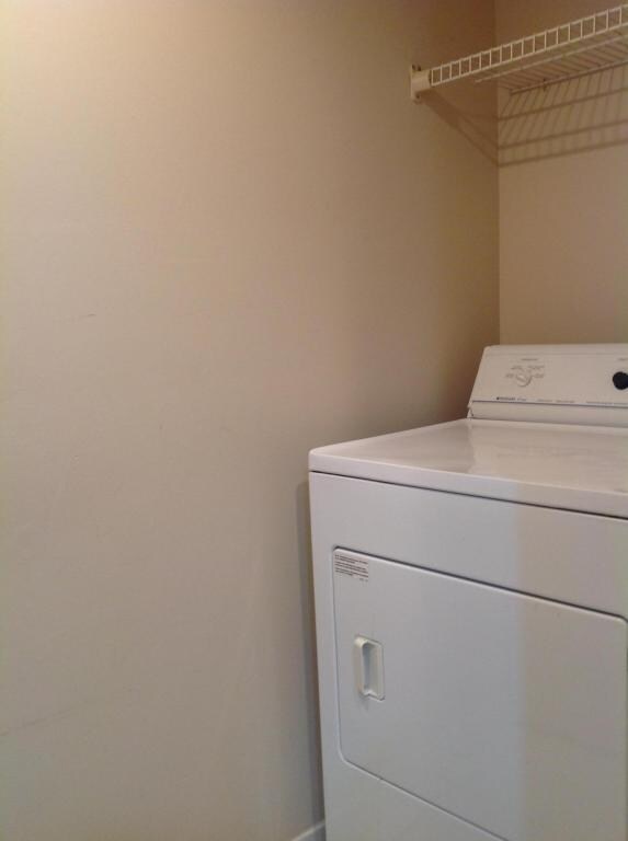 Building Photo - 166 Lake Arbor Dr