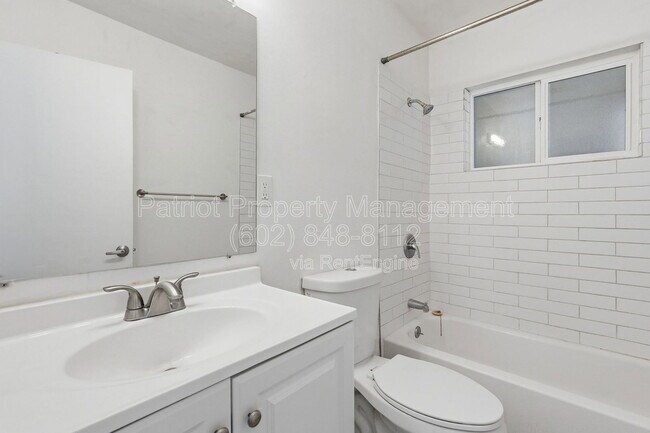 Building Photo - 6701 N 33rd Ave