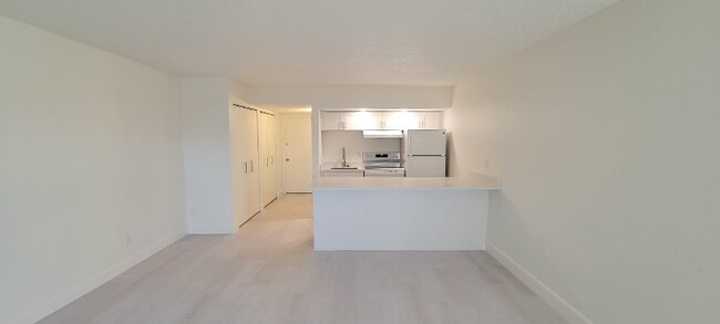 Building Photo - 1100 Turner St