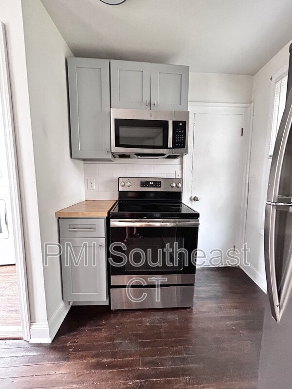 Building Photo - 54 Roath St