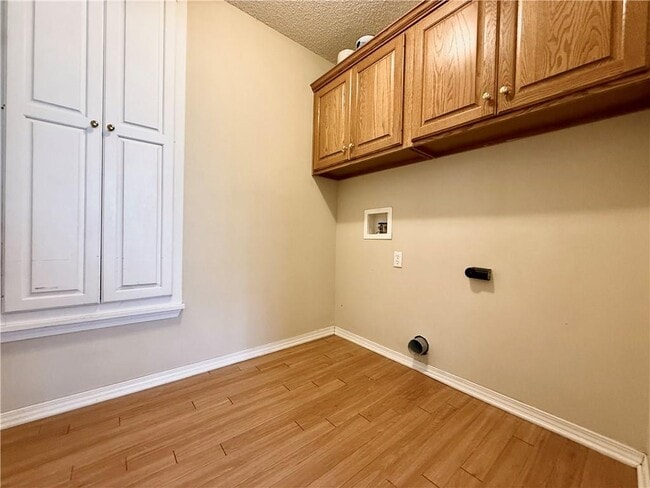 Building Photo - 2978 N Apatite Dr