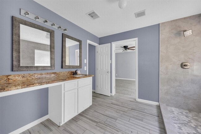 Building Photo - 10514 Lauren Creek Dr