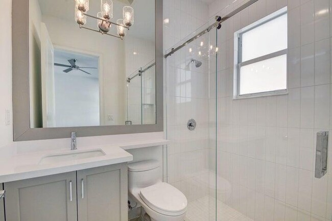 Building Photo - 12832 Veneto Springs Dr