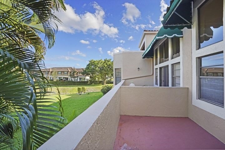 Building Photo - 6630 Villa Sonrisa Dr