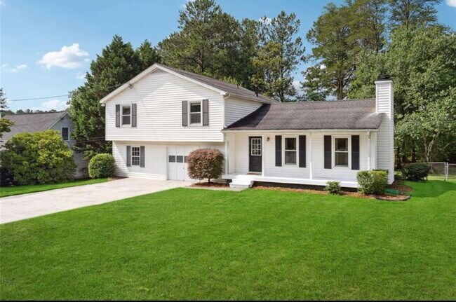 Primary Photo - 3081 Brooks Dr