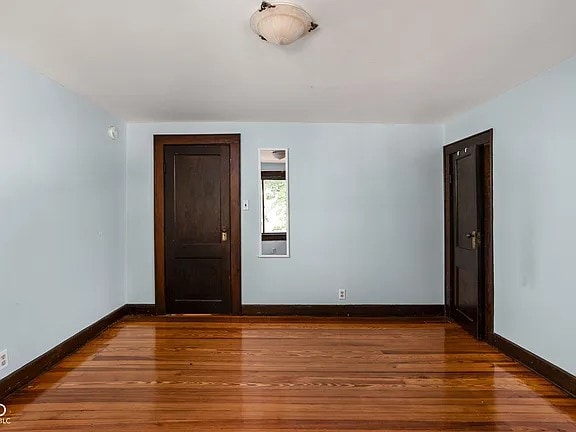 4643 Rookwood Avenue bedroom 2 - 4643 Rookwood Ave