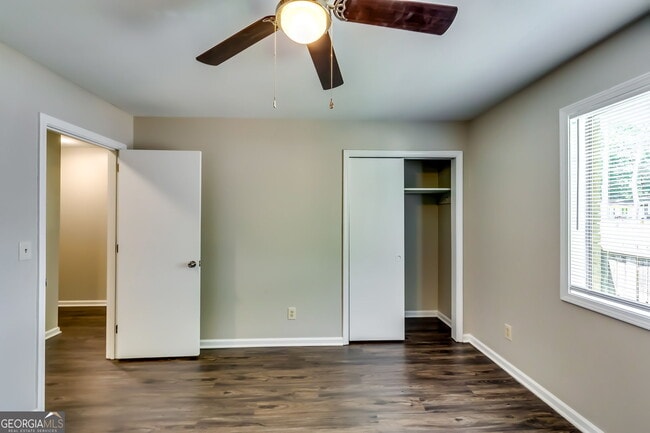 Building Photo - 4342 Riverwood Cir