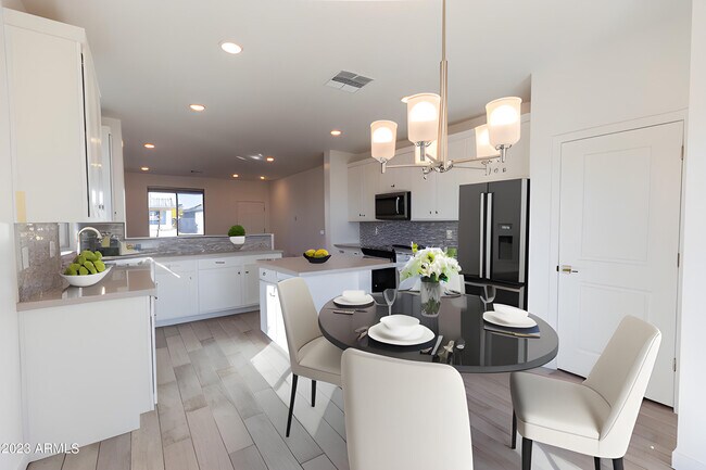 Building Photo - 17008 W Alice Ave