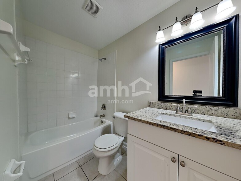 Building Photo - 11340 Misty Isle Ln