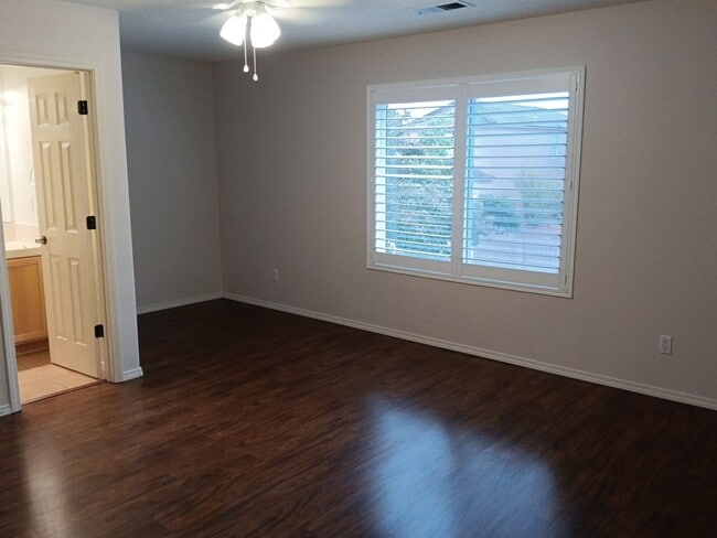 Building Photo - Stunning 4-bedroom, 3.5-bathroom home! Showings coming soon!