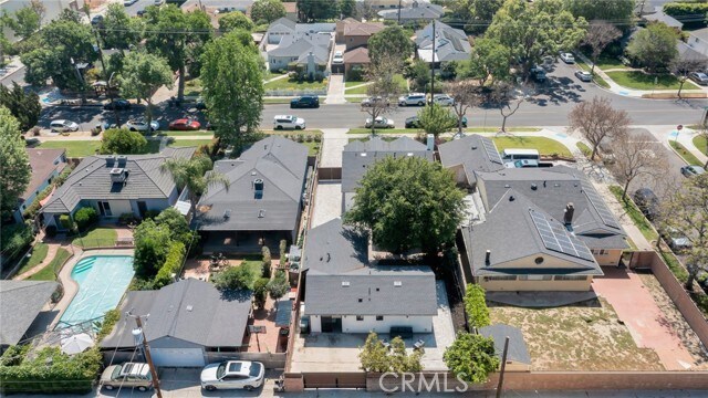 Building Photo - 2117 W Clark Ave