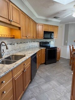 Building Photo - Venice Rental Home