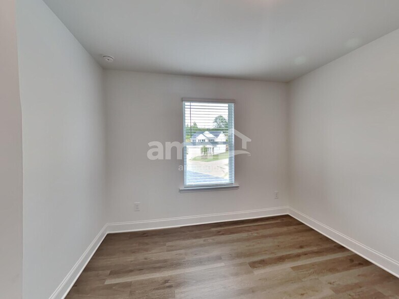 Building Photo - 866 Whatley Mill Cir SE