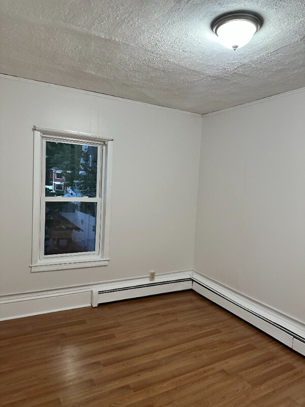 Building Photo - 16 Ashland Ave