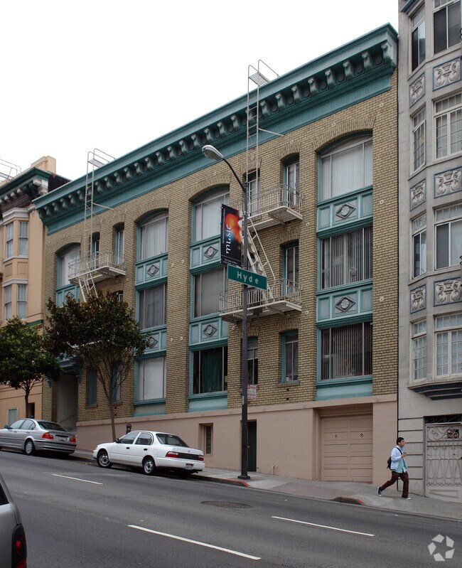 Primary Photo - 1209 Bush St