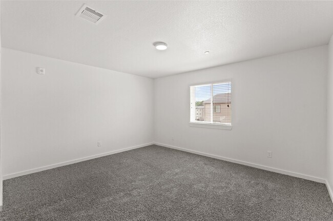 Building Photo - 12603 Telge Rd