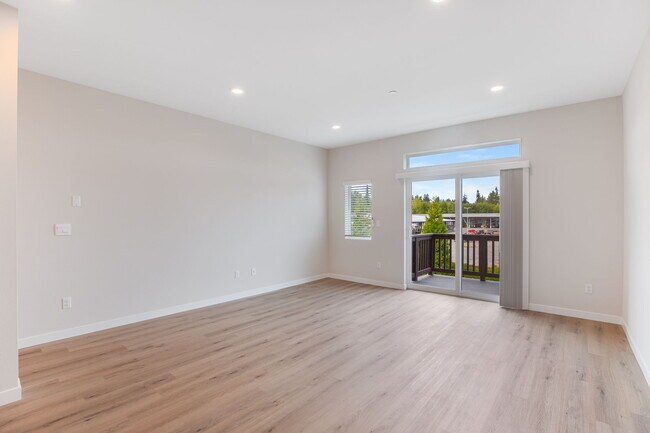 Building Photo - 14707 87th Ave SE