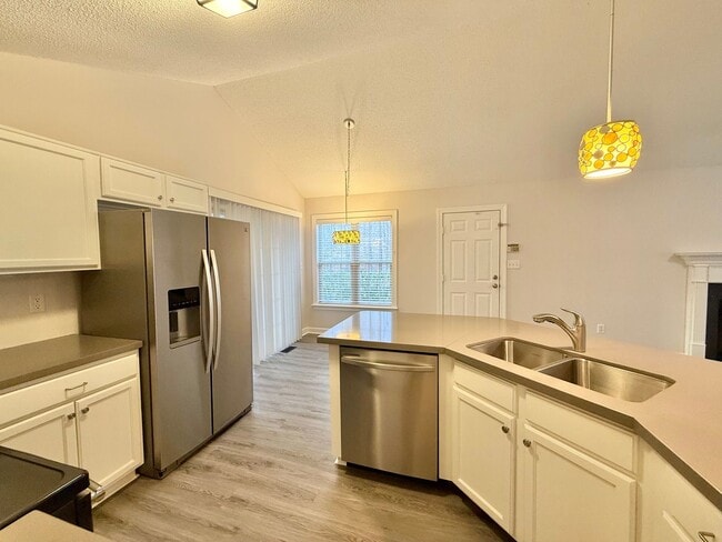 Building Photo - Newly Remodeled 3BD, 2BA Wake Forest Home in a Quiet Neighborhood Near Downtown Wake Forest
