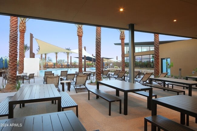 Building Photo - 3258 E Tina Dr