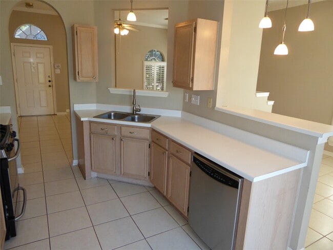 Building Photo - 6419 Diamond Rock Dr