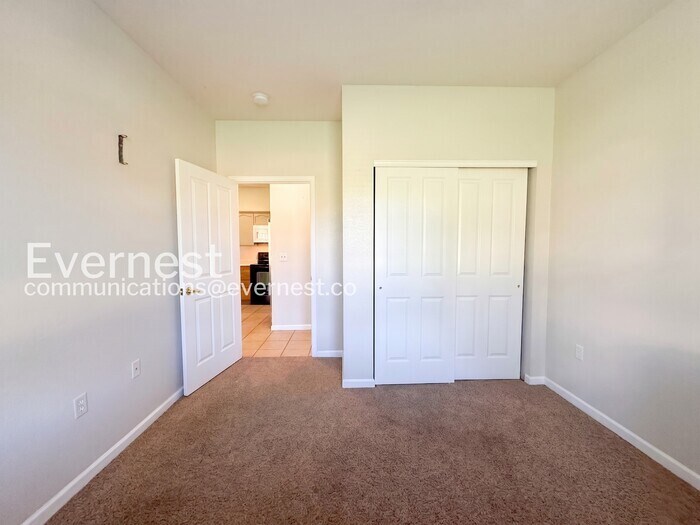 Building Photo - 4054 S Carson St
