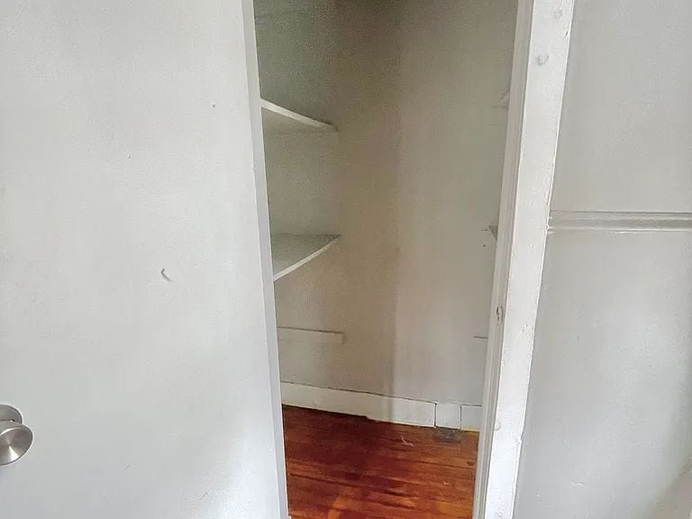Building Photo - 48 Pardee Pl