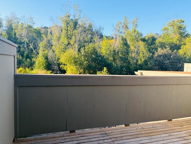 Building Photo - 258 Sandpiper Ct