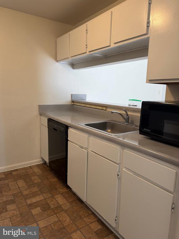 Building Photo - 6609 Rapid Water Way