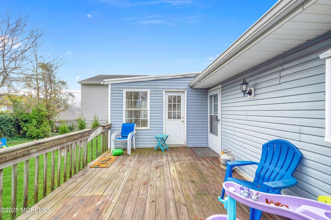 Building Photo - 1109 Spar Ave