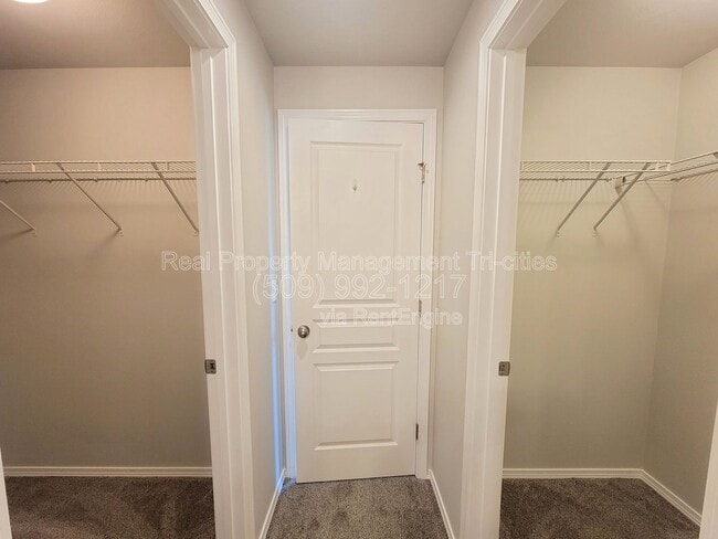 Building Photo - 6206 Maryhill Ln