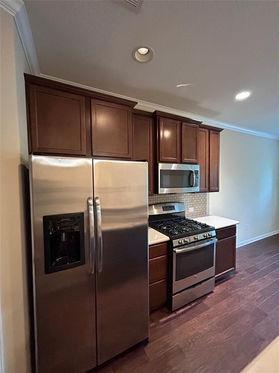 Building Photo - 13400 Briarwick Dr