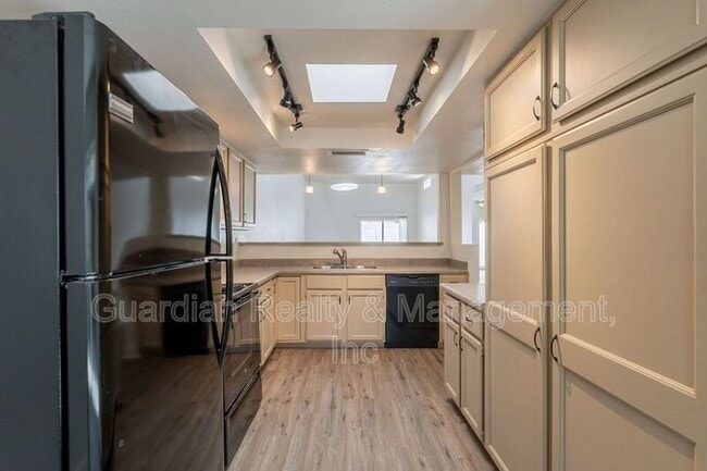 Building Photo - 3401 N 37th St