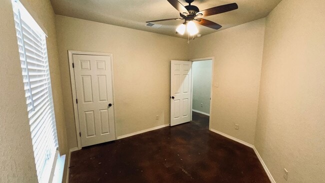 Building Photo - Beautiful 3 bedroom near Potranco!