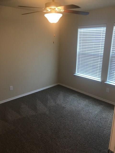 Building Photo - 3/2/2 Treaty Oaks! Great property Just in ...