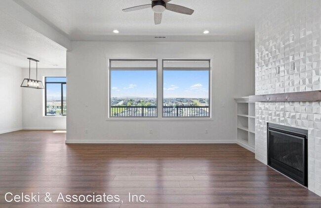 Building Photo - 5 br, 3 bath House - 6021 w 30th Ave