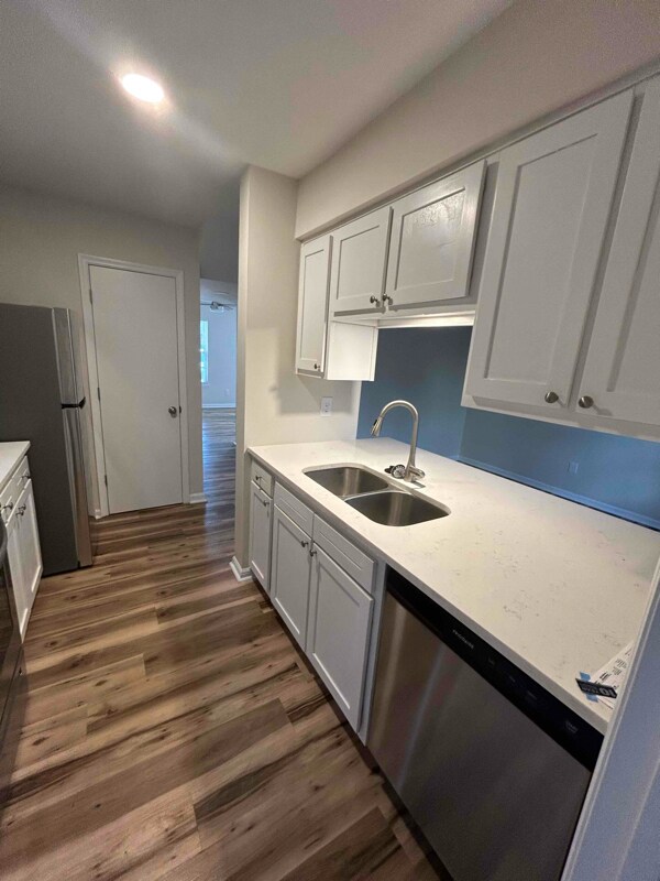 Building Photo - 1021 Hunters Trce