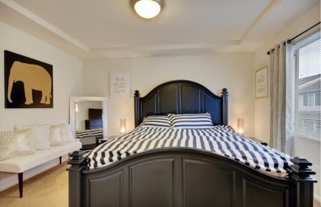 Building Photo - 6408 40th St Ct E
