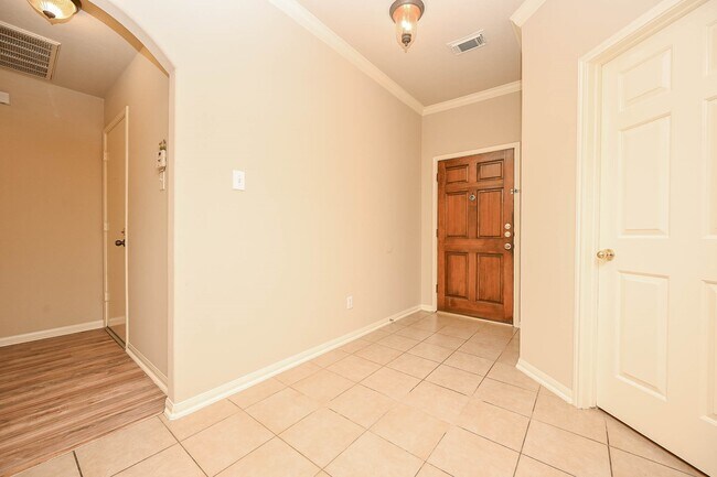 Building Photo - 18518 Shadow Line Ct