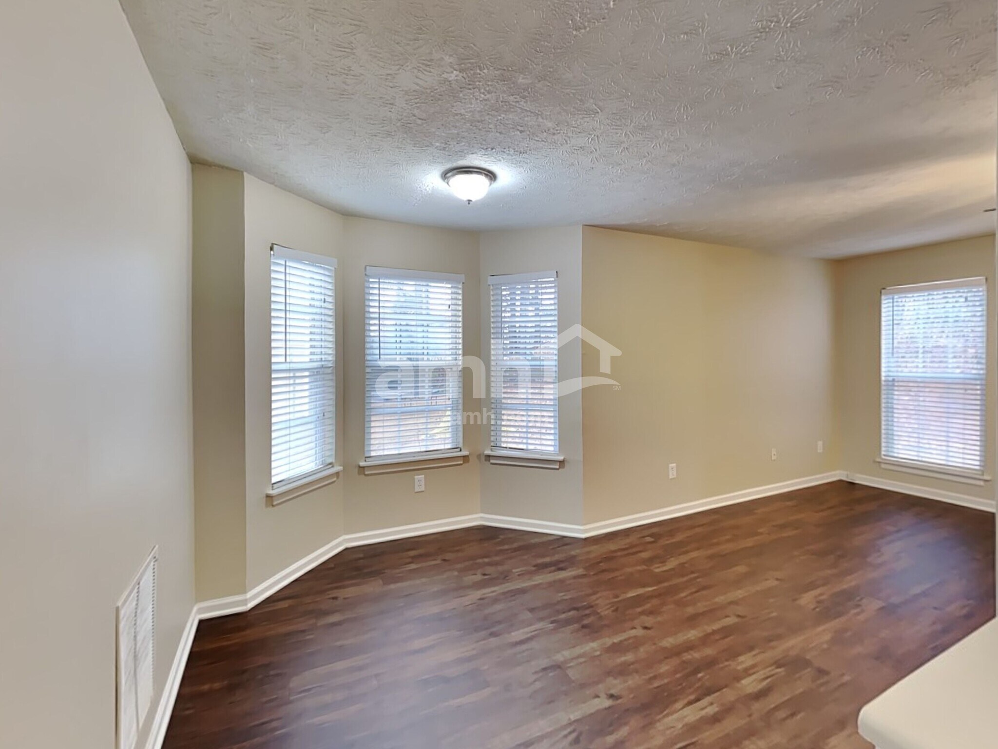 Building Photo - 3533 Shortleaf Run