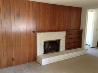 Building Photo - Winter Special-$500-1st Months Rent-Beautiful Three Bedroom Home