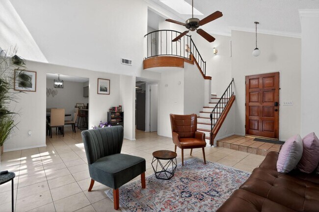 Building Photo - 4505 Gardenwood Ln