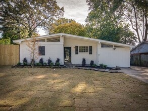 Building Photo - 5157 Mason Rd
