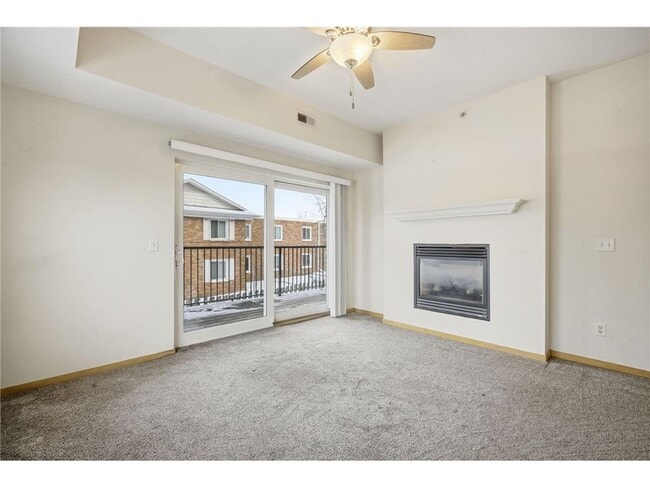 Building Photo - 1505 5th St N