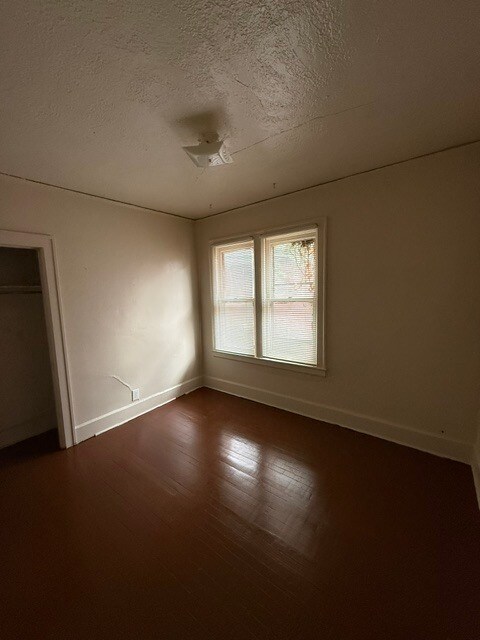Building Photo - 3244 Tuxedo St
